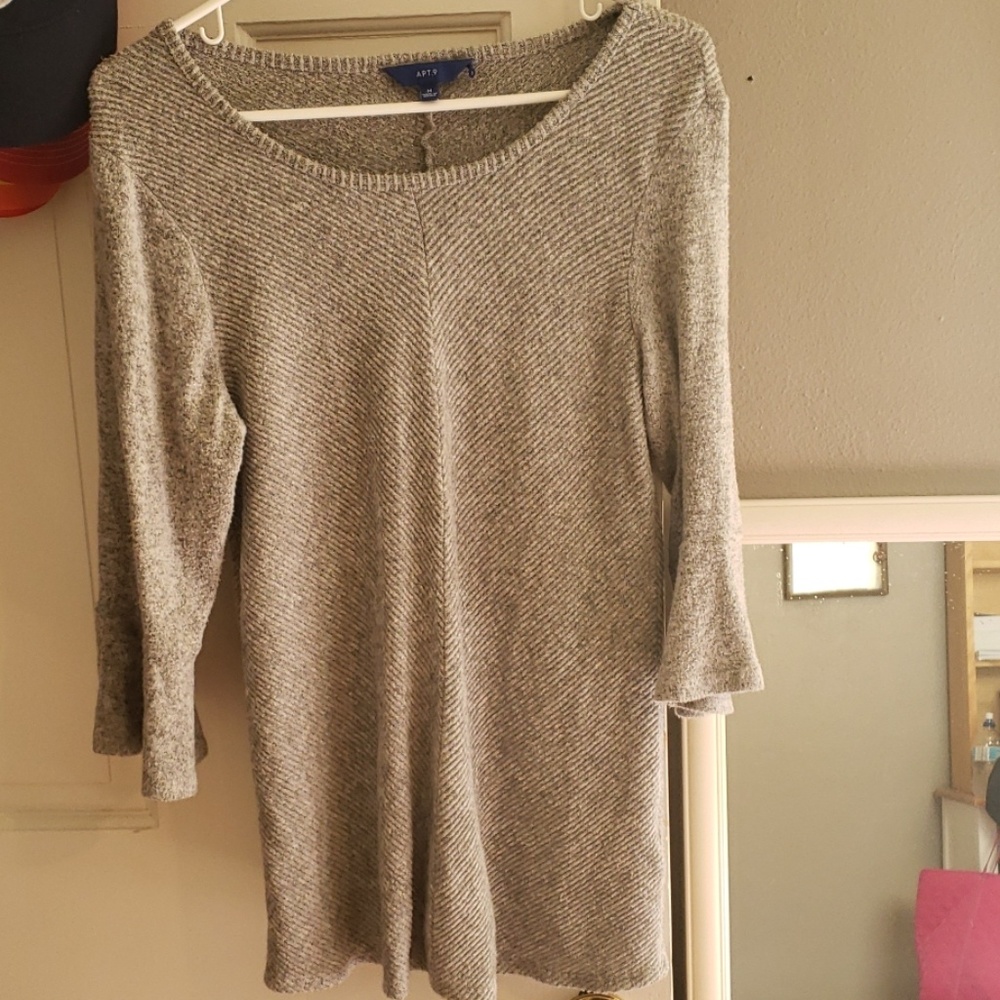 Sweater with bell sleeves